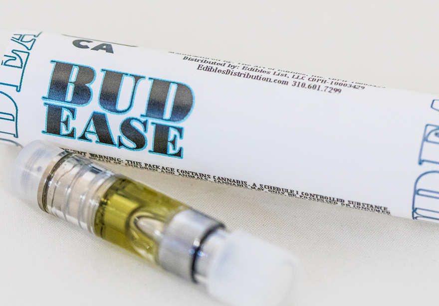 Budease CONCENTRATE VAPE CARTRDIGE HALF GRAM - Edibles Magazine - Cannabis Infused Product Review Feature - SOLVENT AND ADDITIVE FREE VAPES